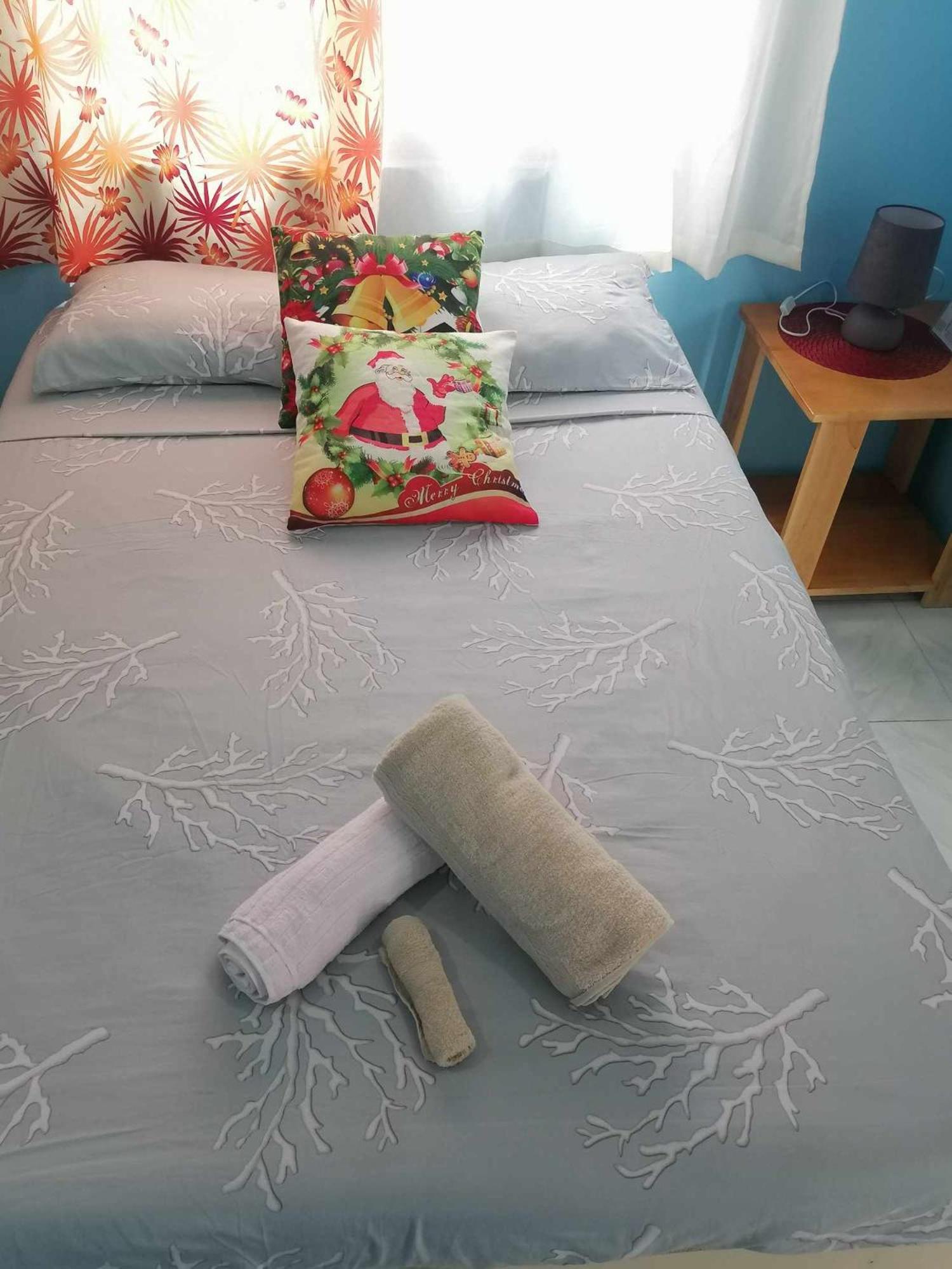 Andresas Homestay Лобок Екстер'єр фото