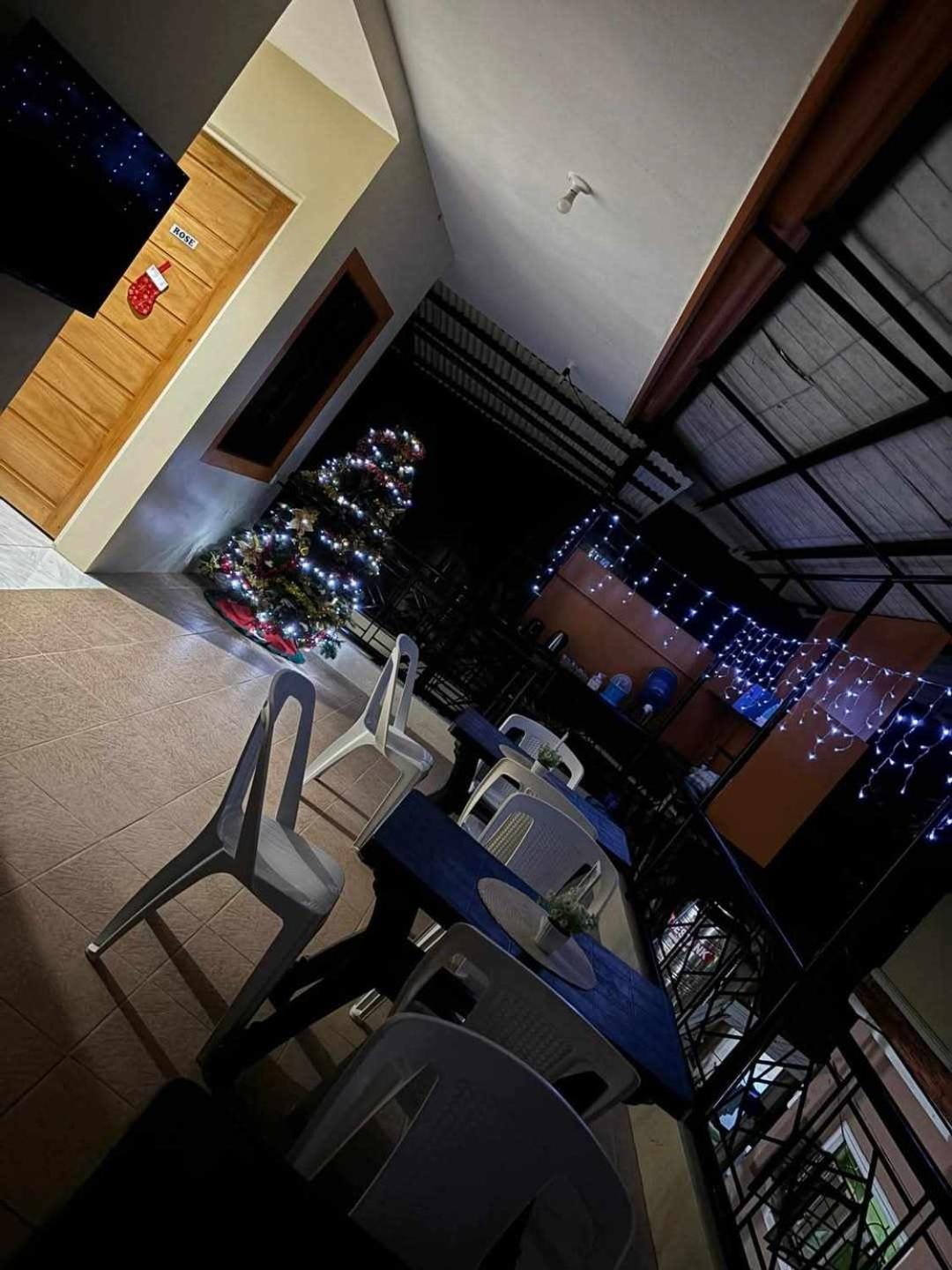 Andresas Homestay Лобок Екстер'єр фото