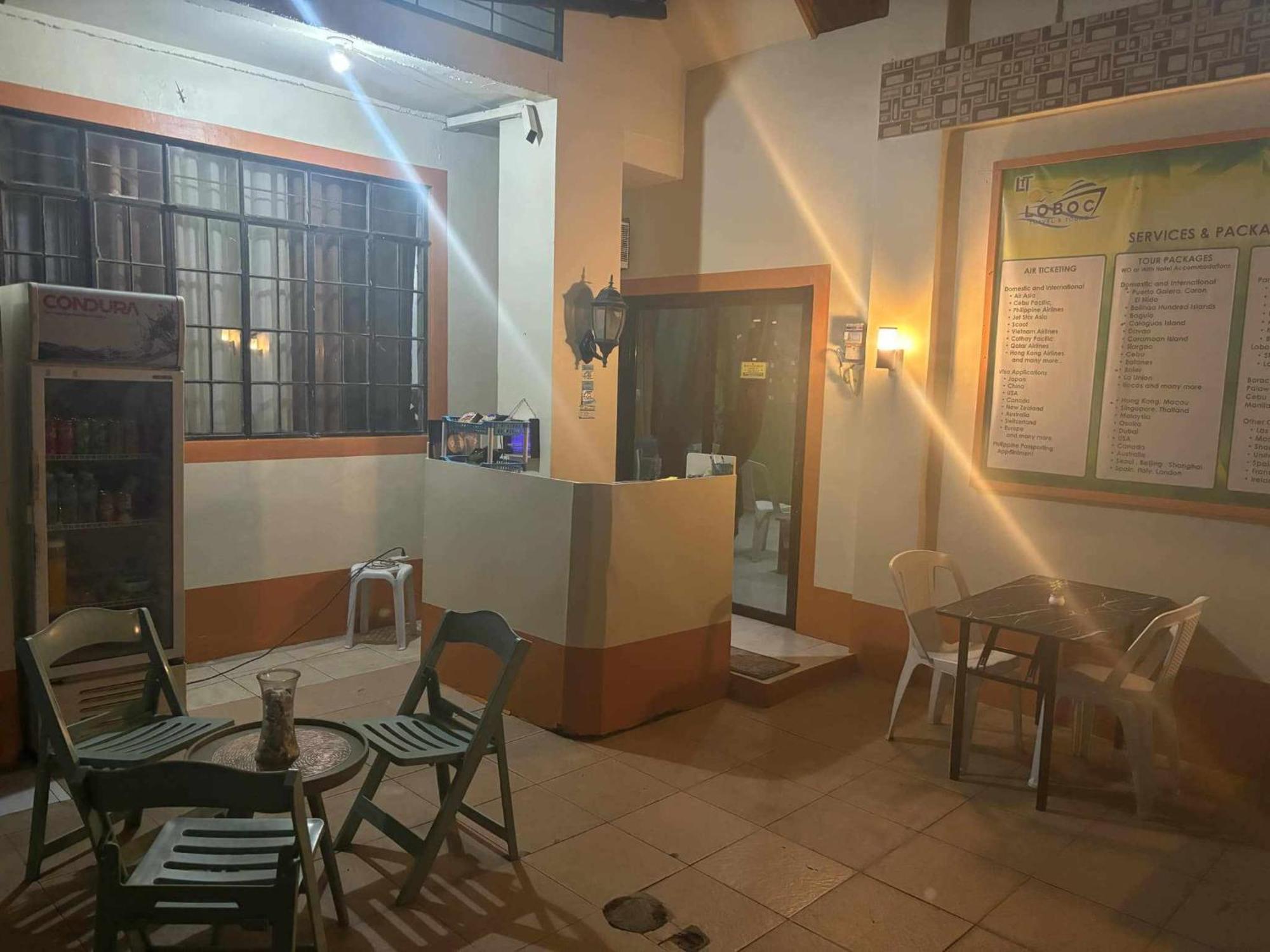 Andresas Homestay Лобок Екстер'єр фото