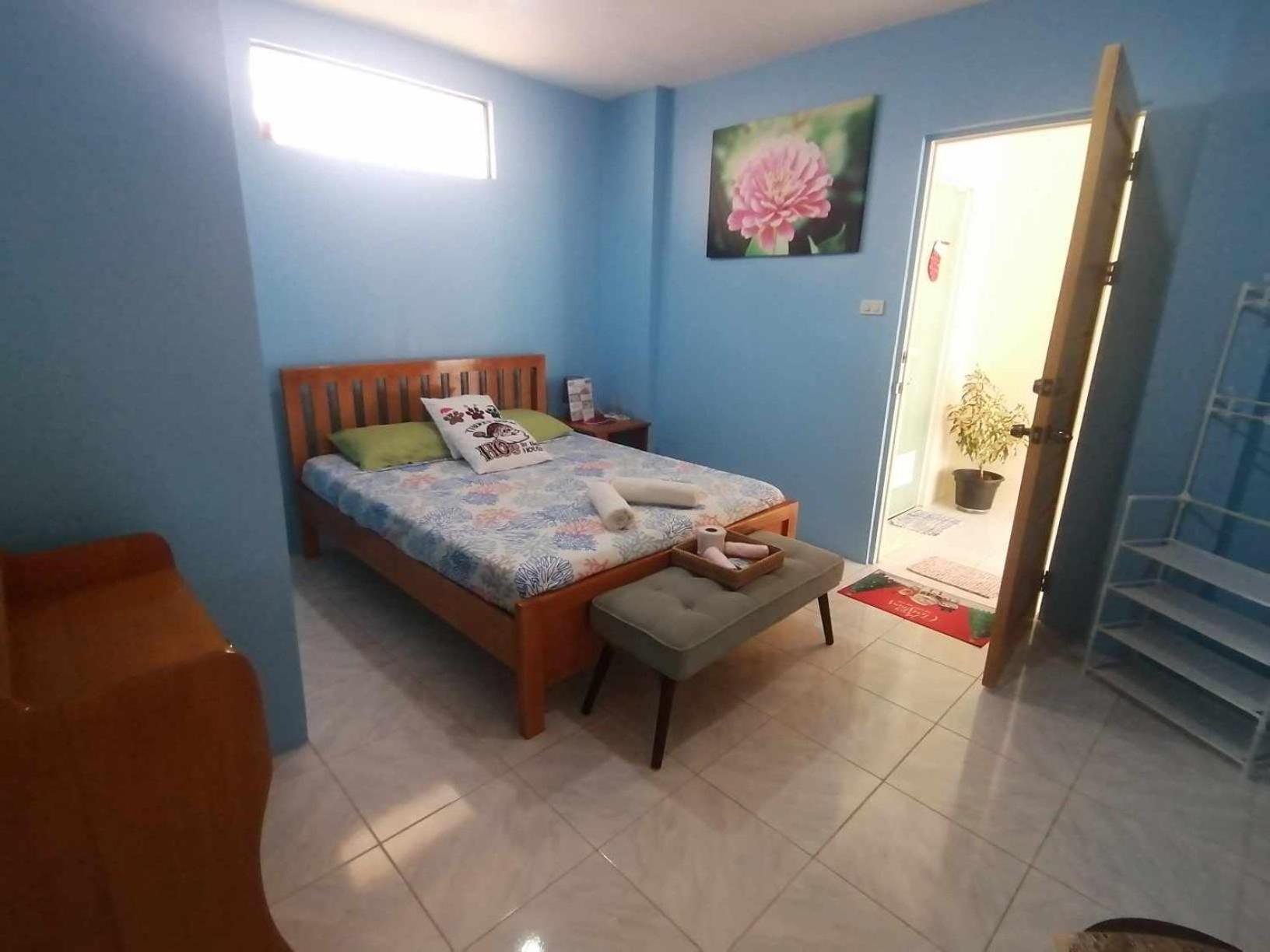 Andresas Homestay Лобок Екстер'єр фото