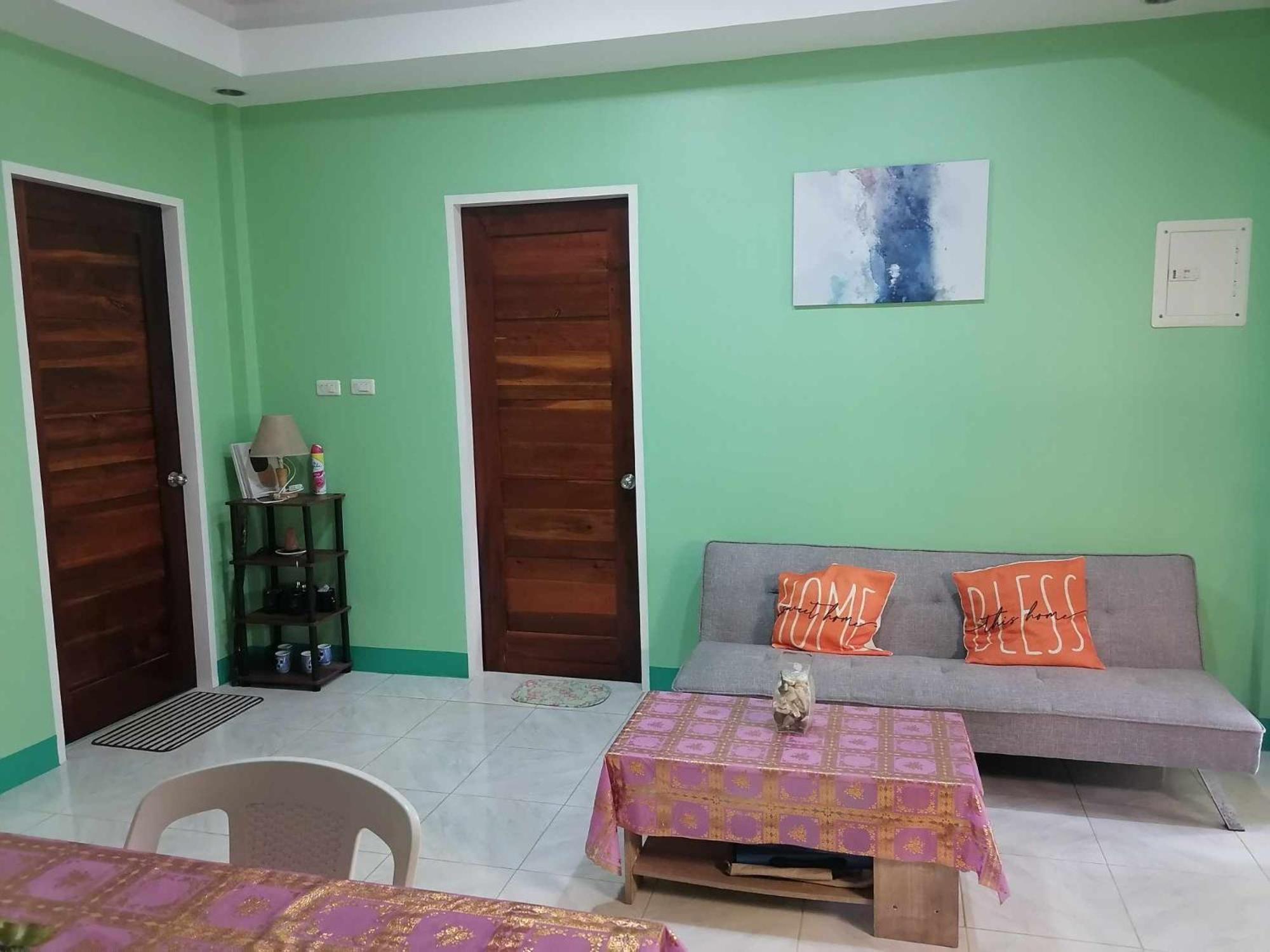 Andresas Homestay Лобок Екстер'єр фото